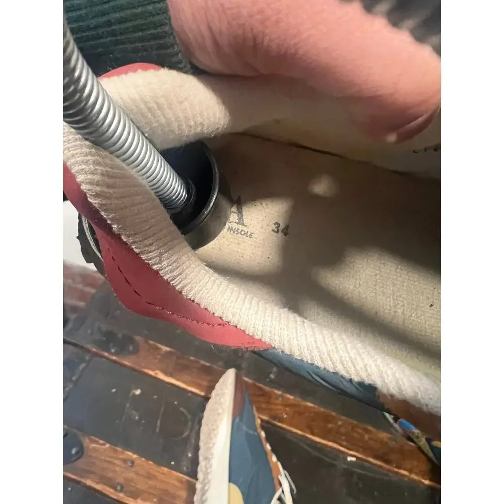 Zara Kids Memory Effect Insoles Multicolored Outdoor Hiking Sneakers  size 2.5